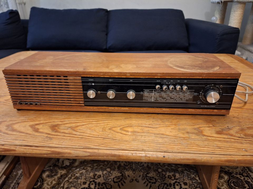 Luxor Caravelle 4994 radio