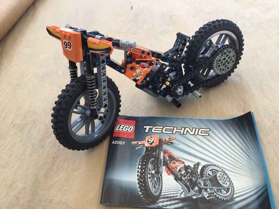 Lego technic 42007 SpeedwayBike