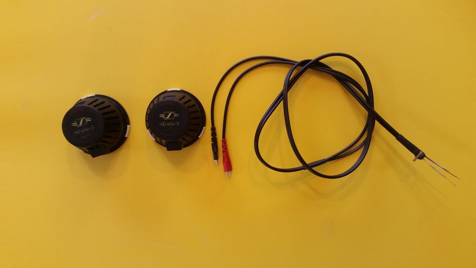 Varaosia - Senheiser liitosjohto 75cm ja 2kpl HD414-S kuulokekapselia