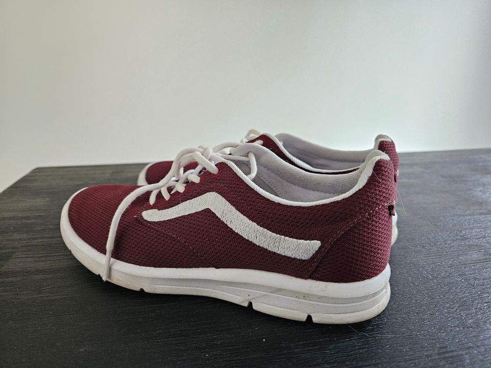 Vans ultracush 36