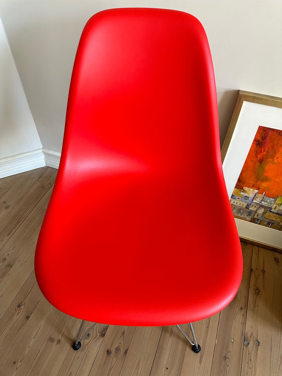 Punainen vitra tuoli