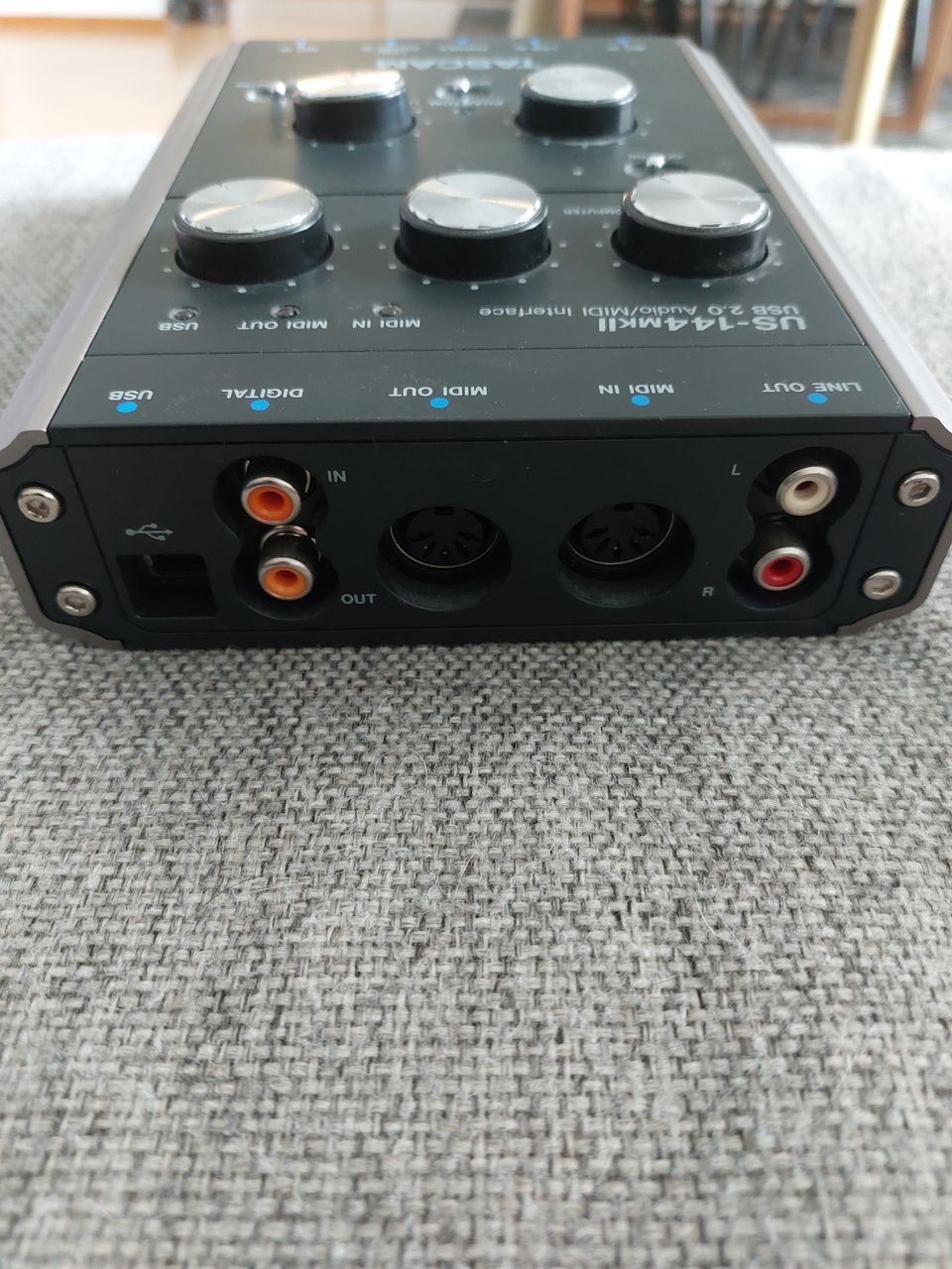 Audio/midi interface US-144 MK II