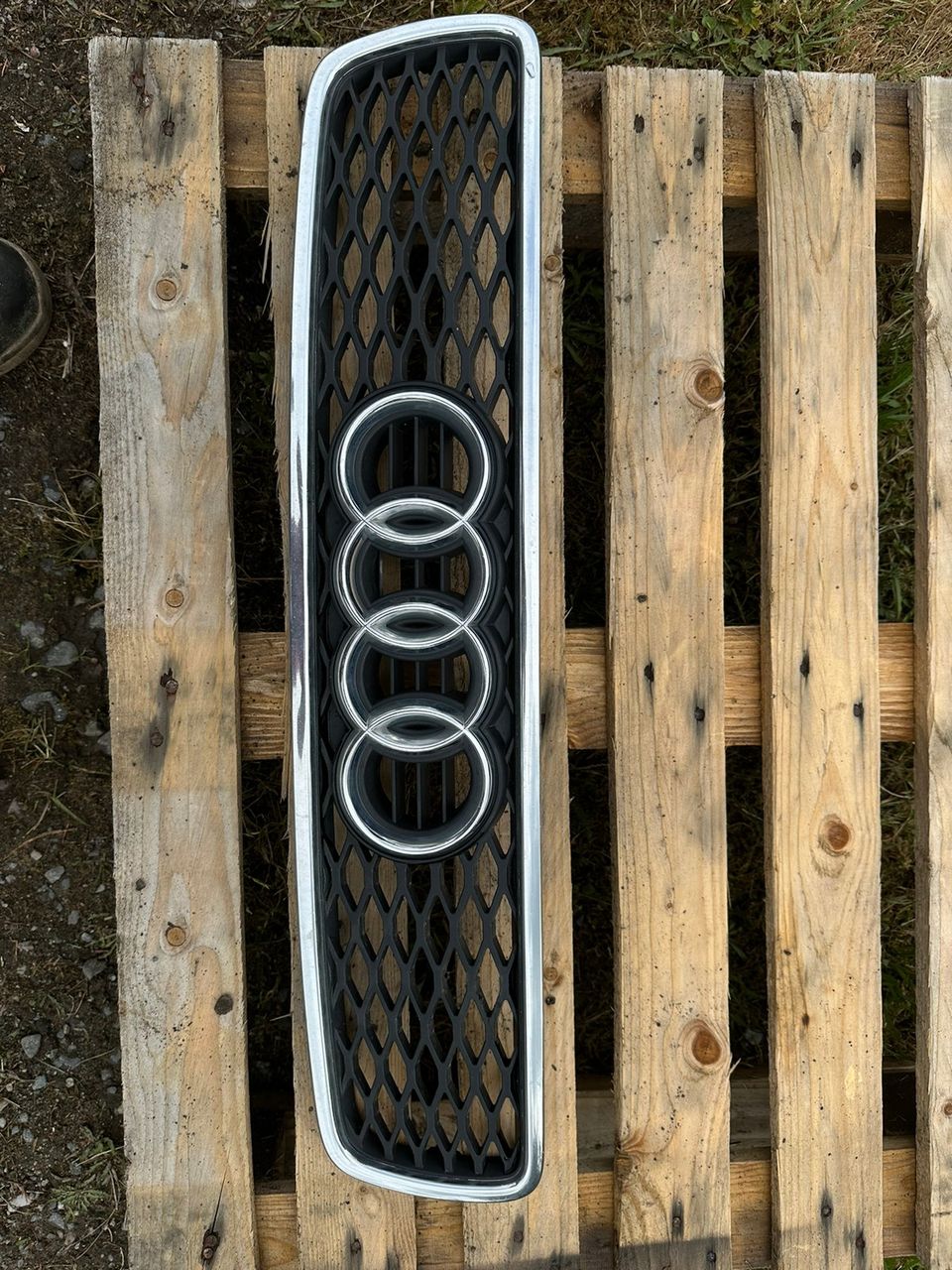 Audi rs4 b5 maski