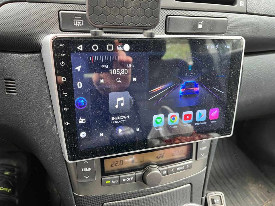 Toyota Avensis T25 android soitin