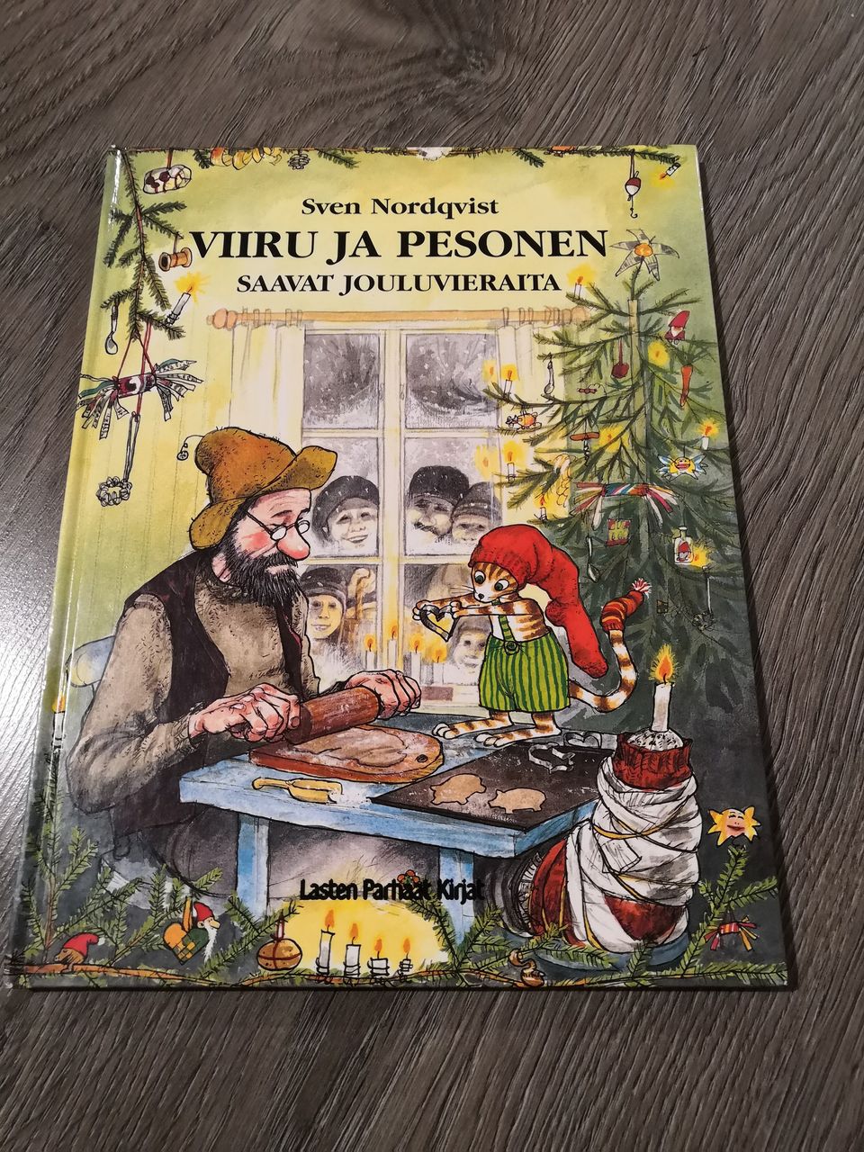 Viiru ja Pesonen saavat jouluvieraita