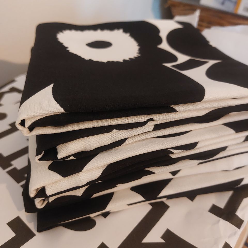 Marimekko Pieni Unikko tyynyliina 4kpl