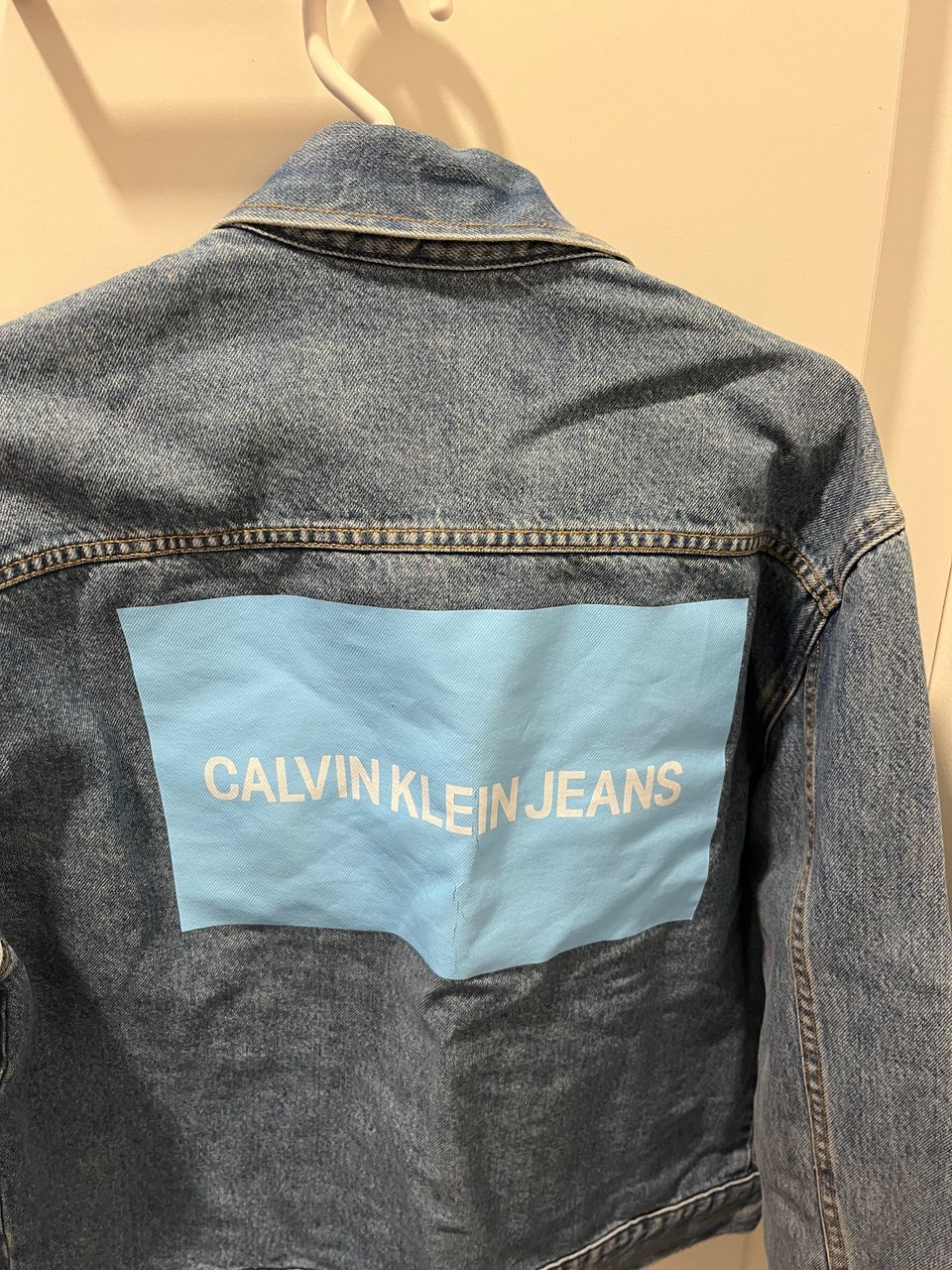 Calvin klein jeans takki