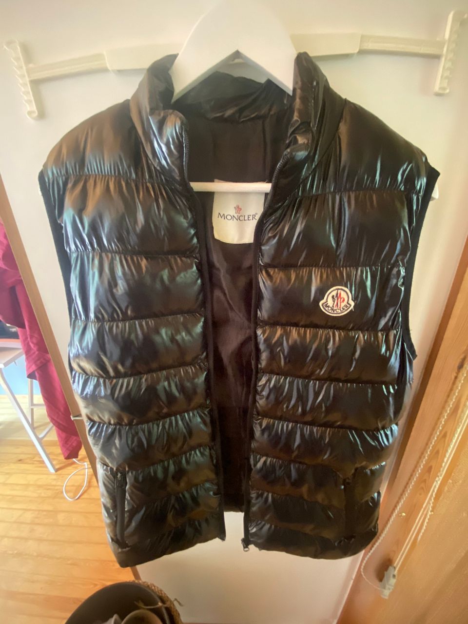 Moncler toppaliivi