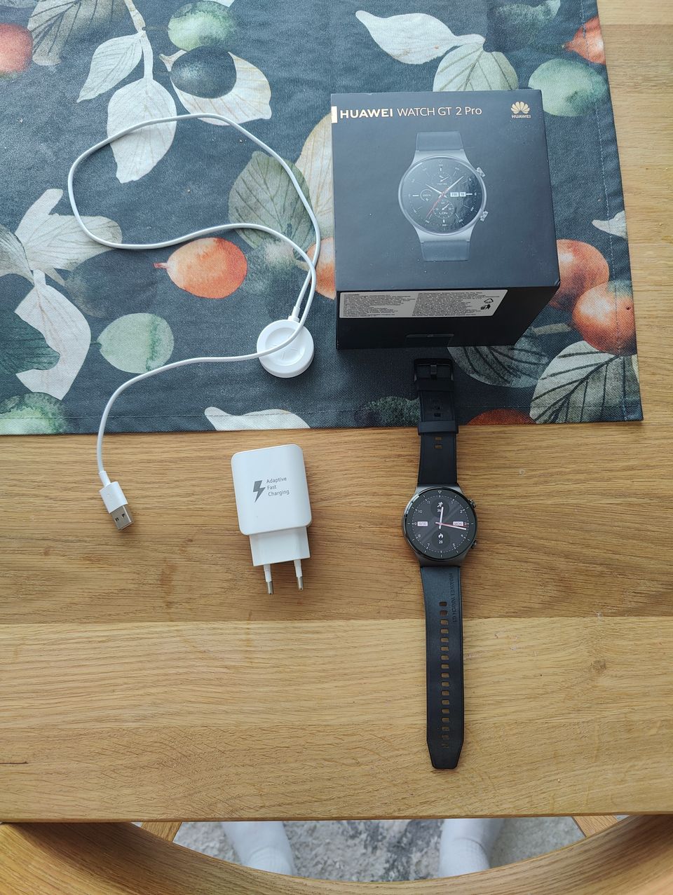 Huawei Watch GT2 Pro älykello. Kuin uusi.