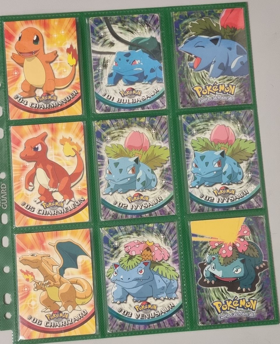 Pokemon topps kortteja