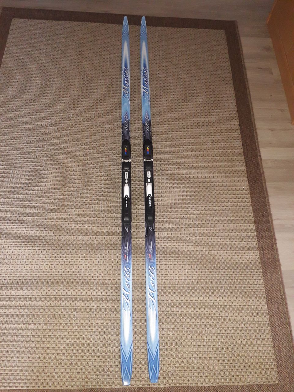 Sukset Madshus W9 Skate, 185 cm