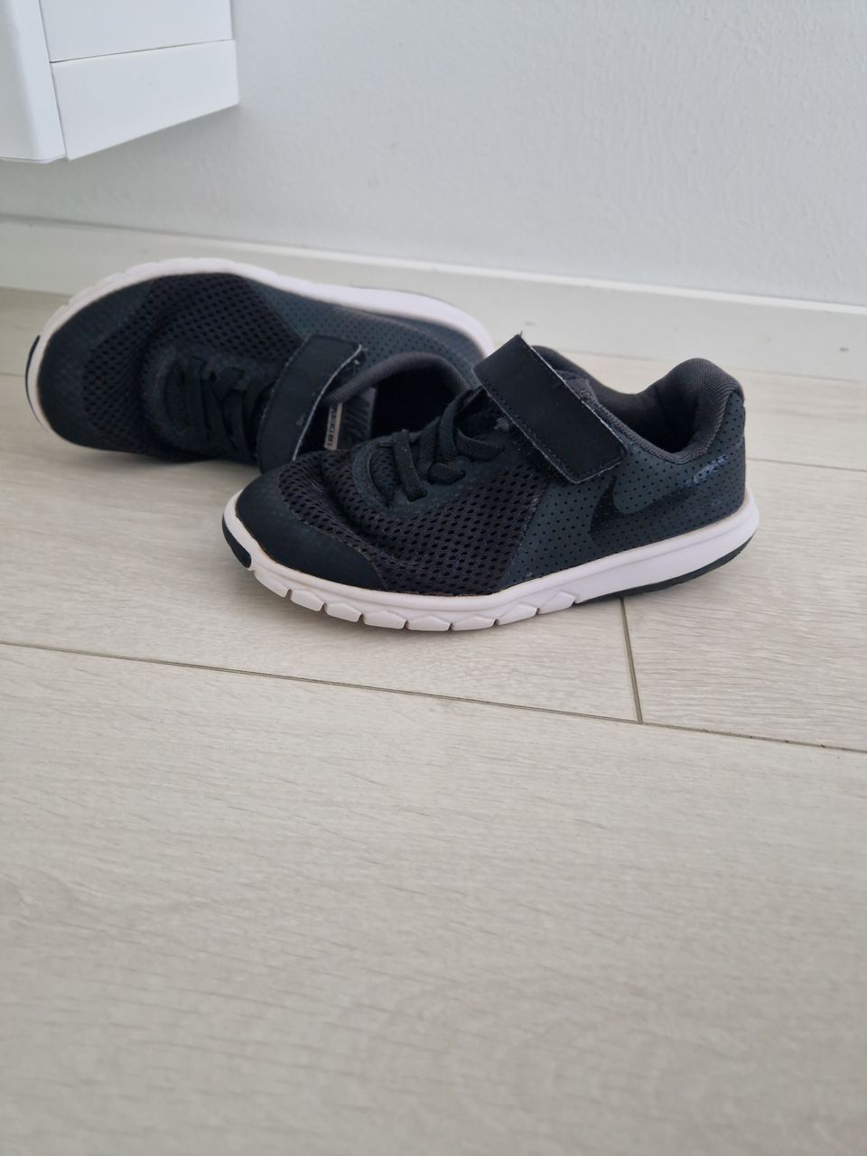 Nike kengät 28. (18.5cm)