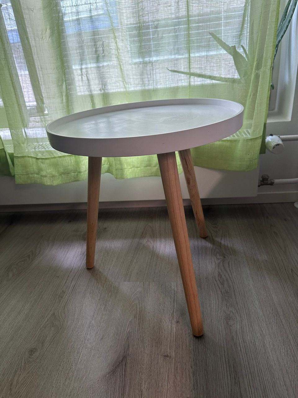 Jysk Bakkebjerg sivupöytä / sohvapöytä Ø40