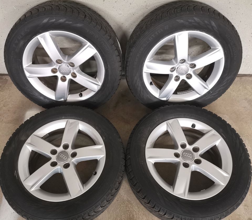 16" Audi 5x112 vanteet hyvillä kitkarenkailla