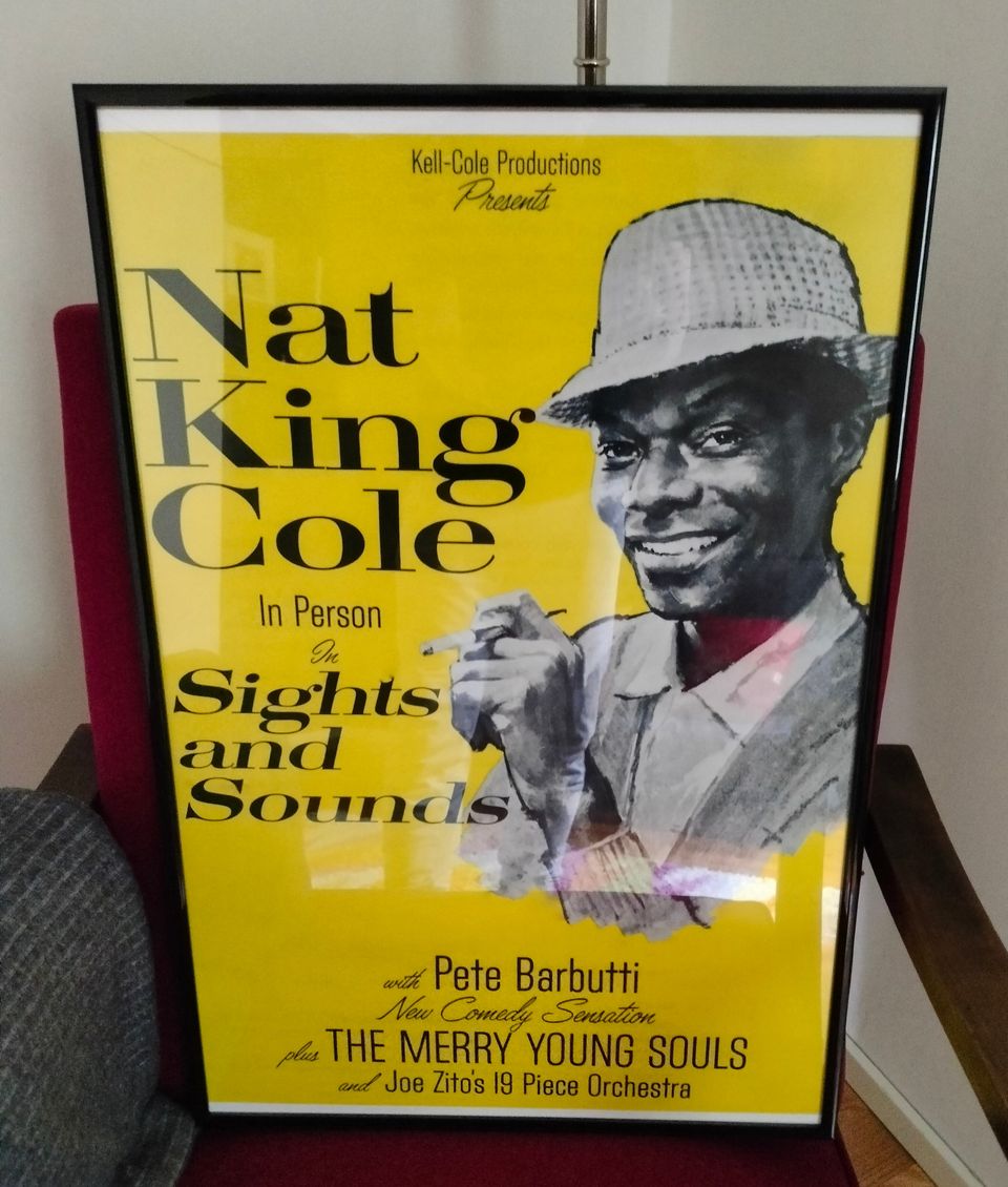 Nat King Cole konserttimainos kehystettynä