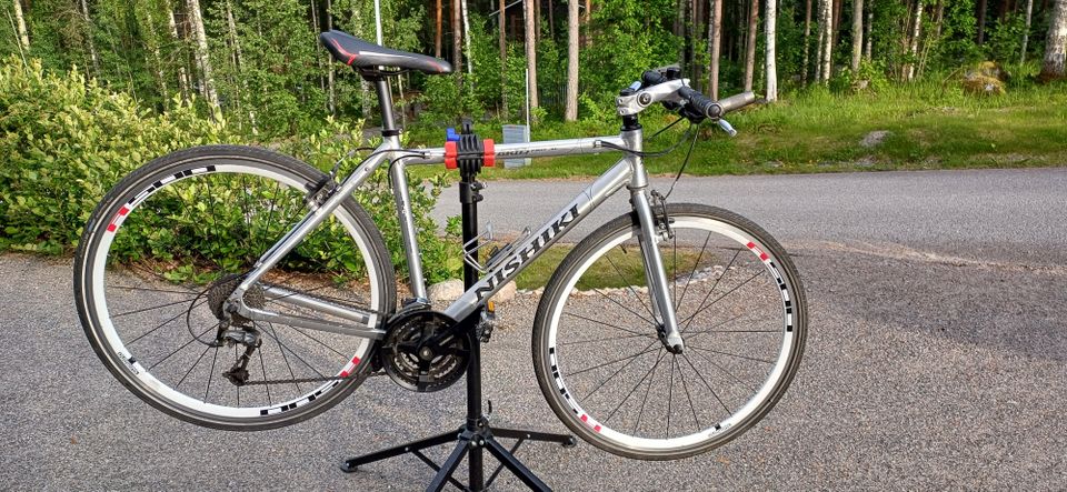 Nishiki pro sl 28",  runkokoko 20"