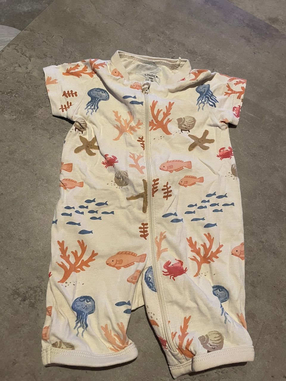 Lindex kesäpyjama, 56