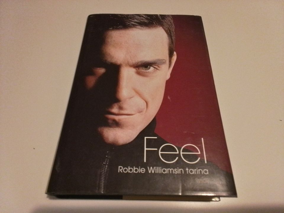 Chris Heath,Feel, Robbie Williamsin tarina, wsoy2005