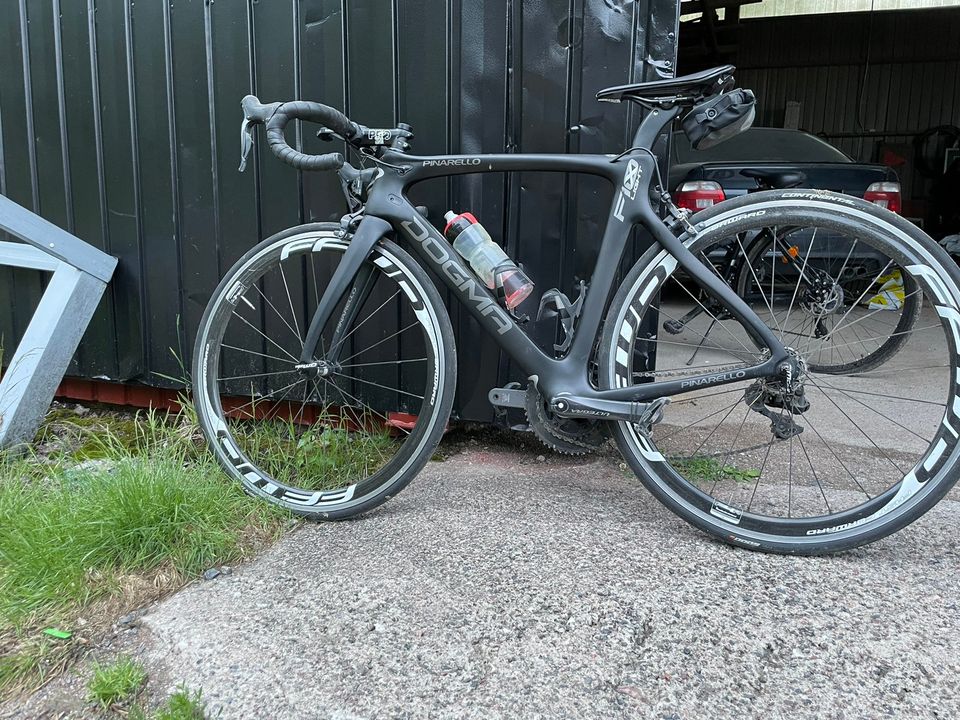 Pinarello dogma f10 x lite