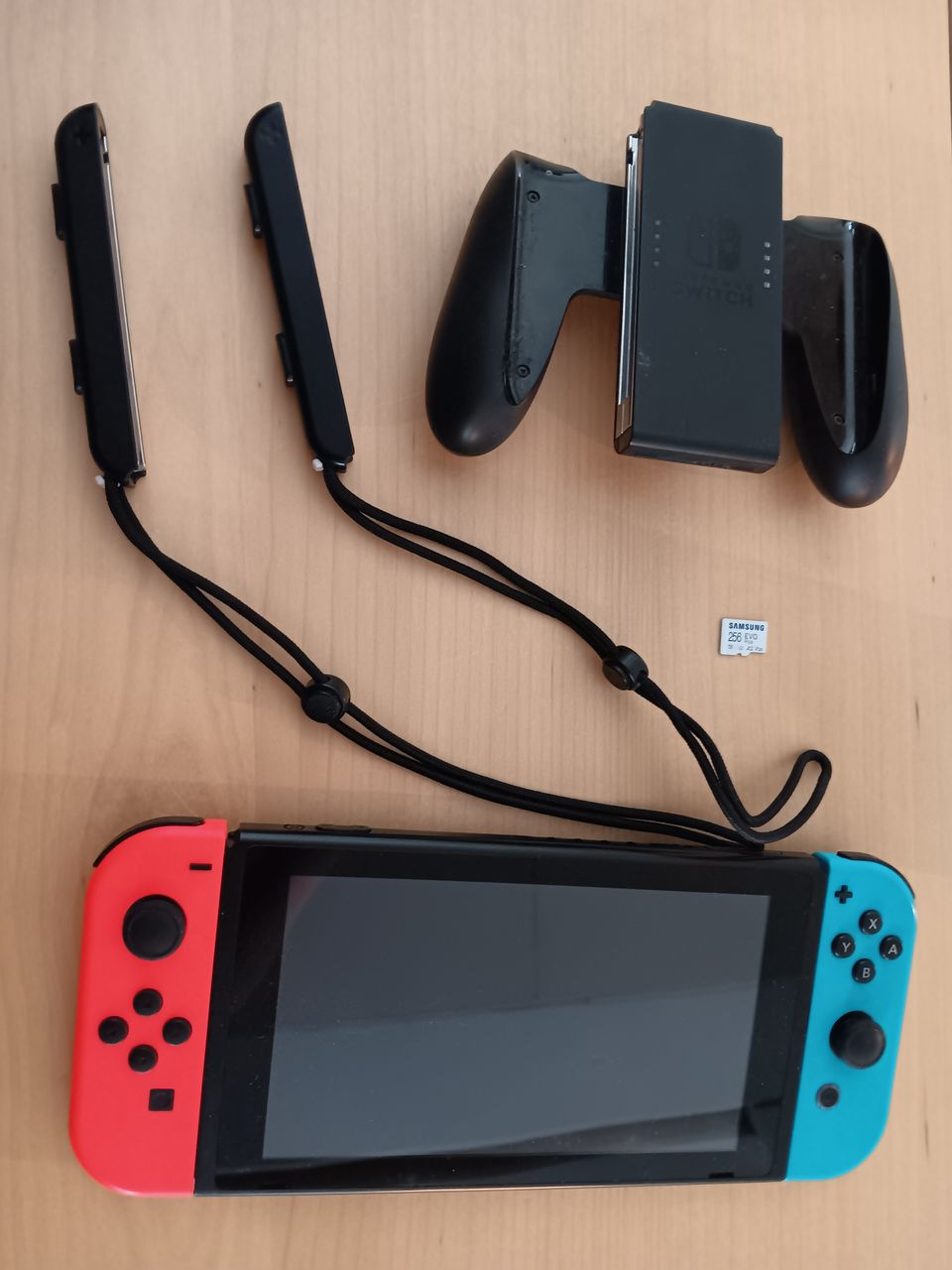 Nintendo switch 2021 + 256 gb-muistikortti.