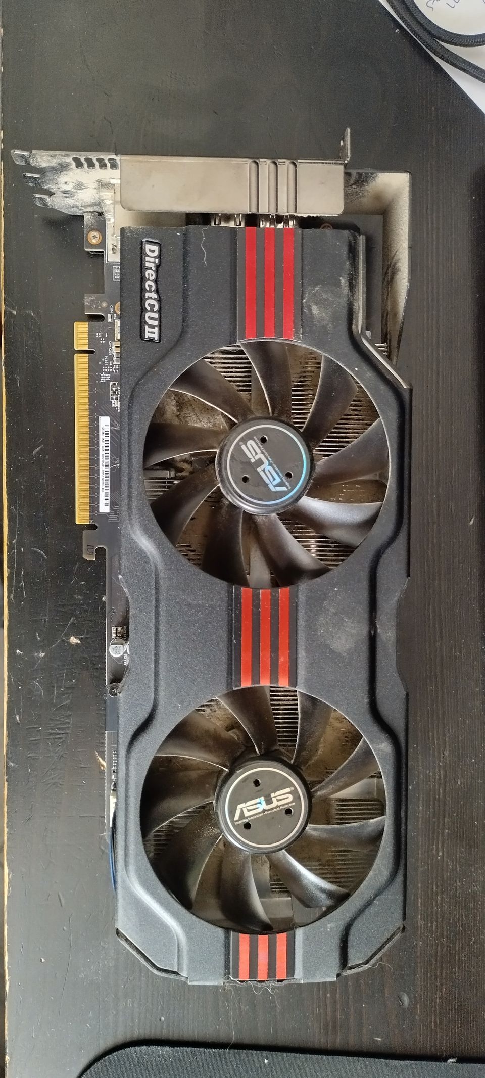 GTX 680 näytönohjain