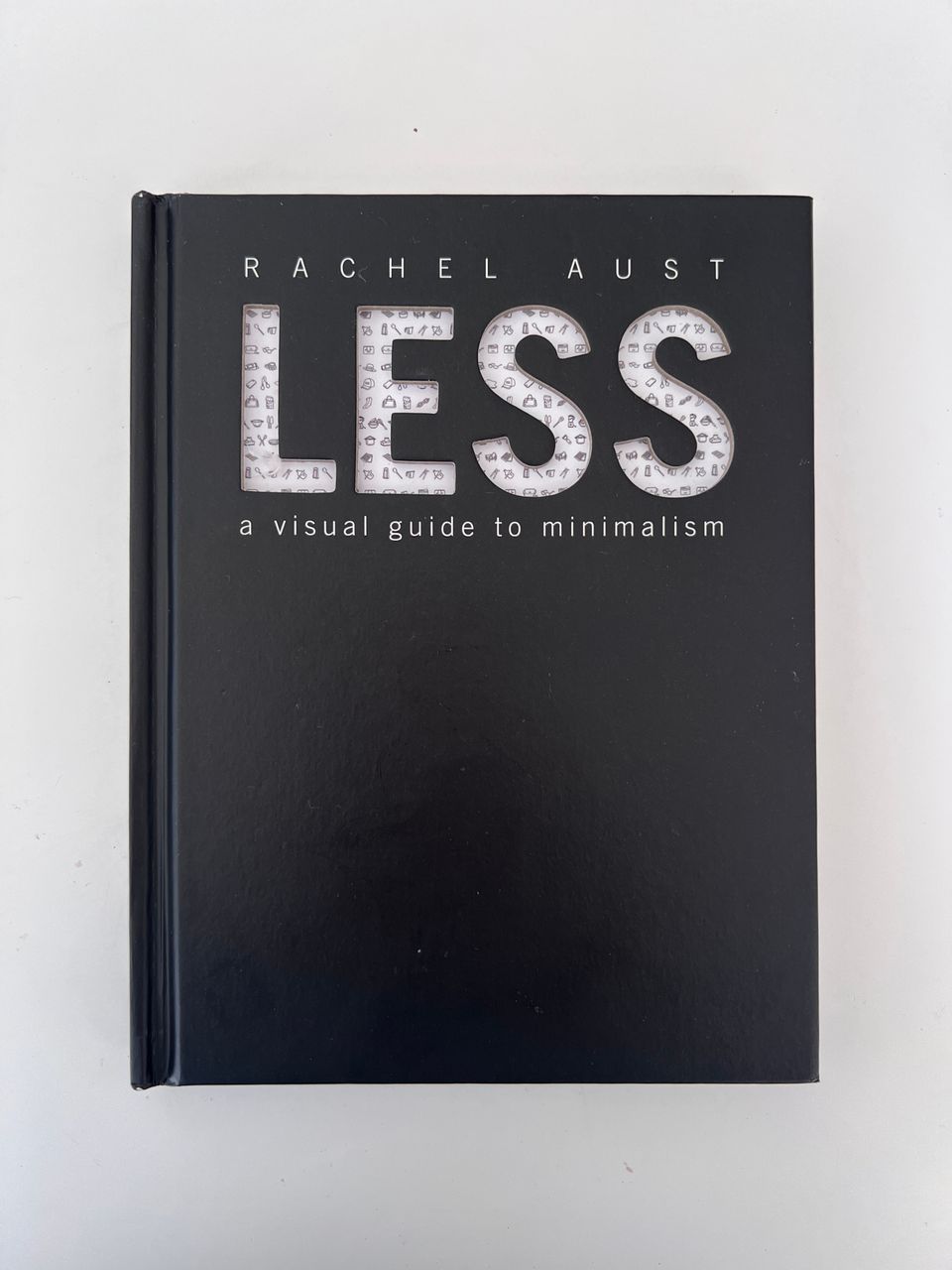 Rachel Aust Less kirja, coffee table book