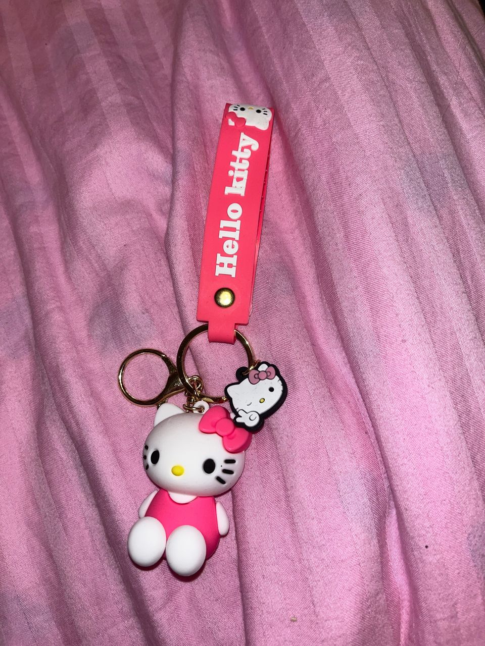 Hello Kitty avaimenperä