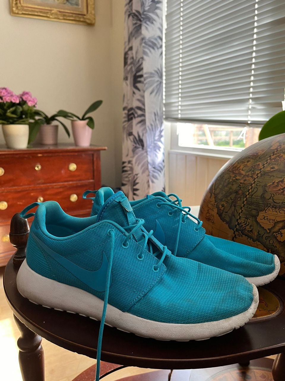 Nike roshe one 43