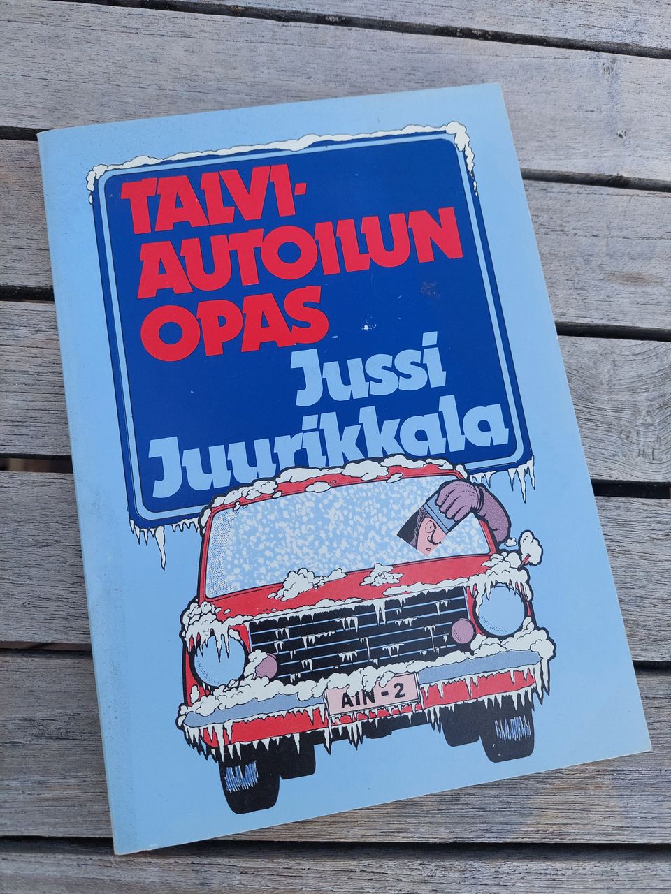 Talviautoilun opas vuodelta 1977