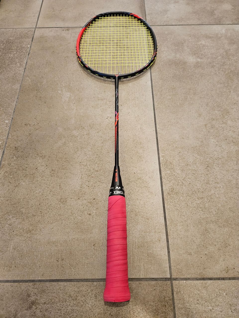 Sulkapallomaila, badminton racket: Victor Thruster Ryuga Metallic C - 3U/G5