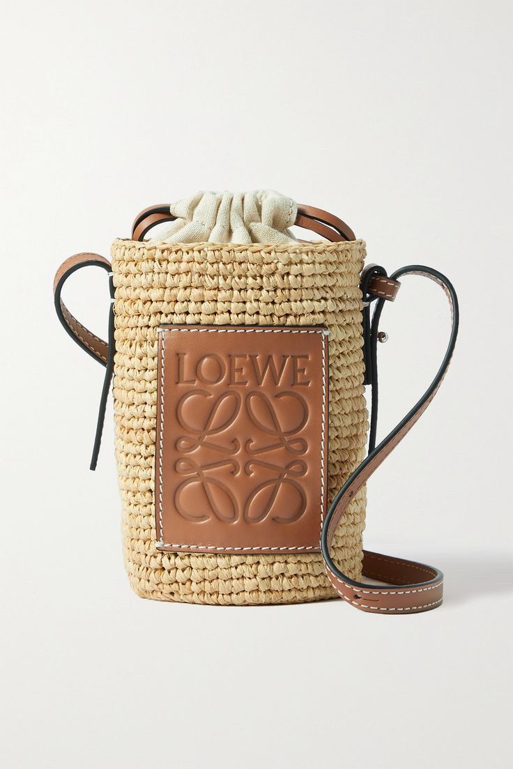 Loewe Anagram Bucket Bag -laukku