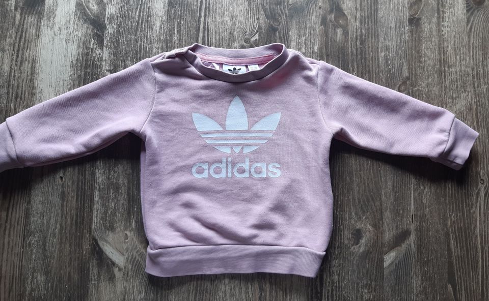 Adidas 74