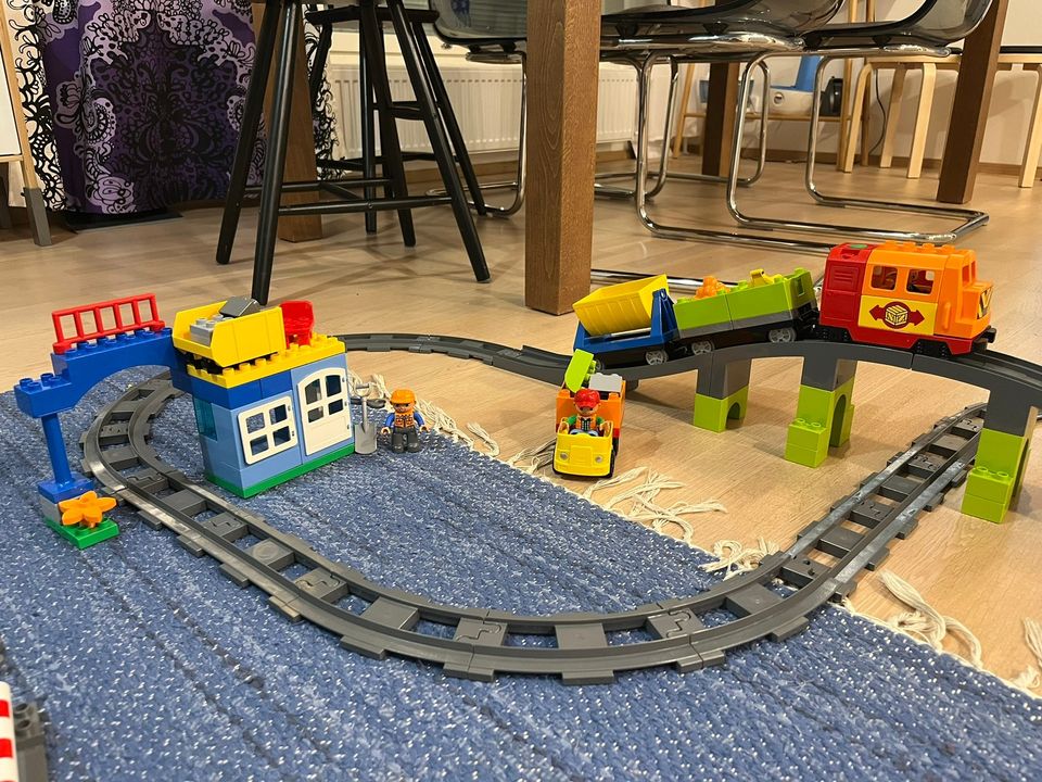 Lego duplo junarata Deluxe train set + lisäosat