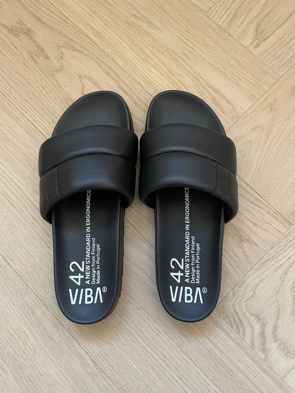 VIBAe Shoes