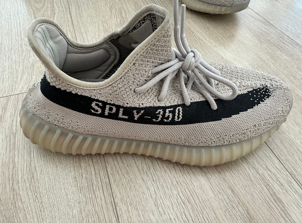 Yeezy Boost 350