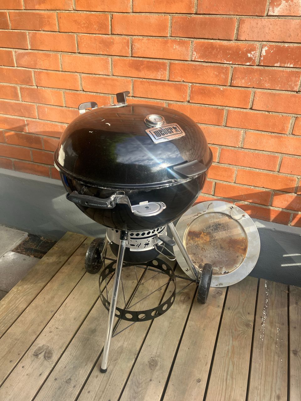 Weber mastertouch 57cm hiiligrilli