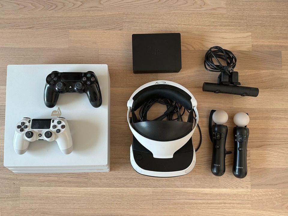 PS4 Pro + PS VR + Ratti T150 + teline.