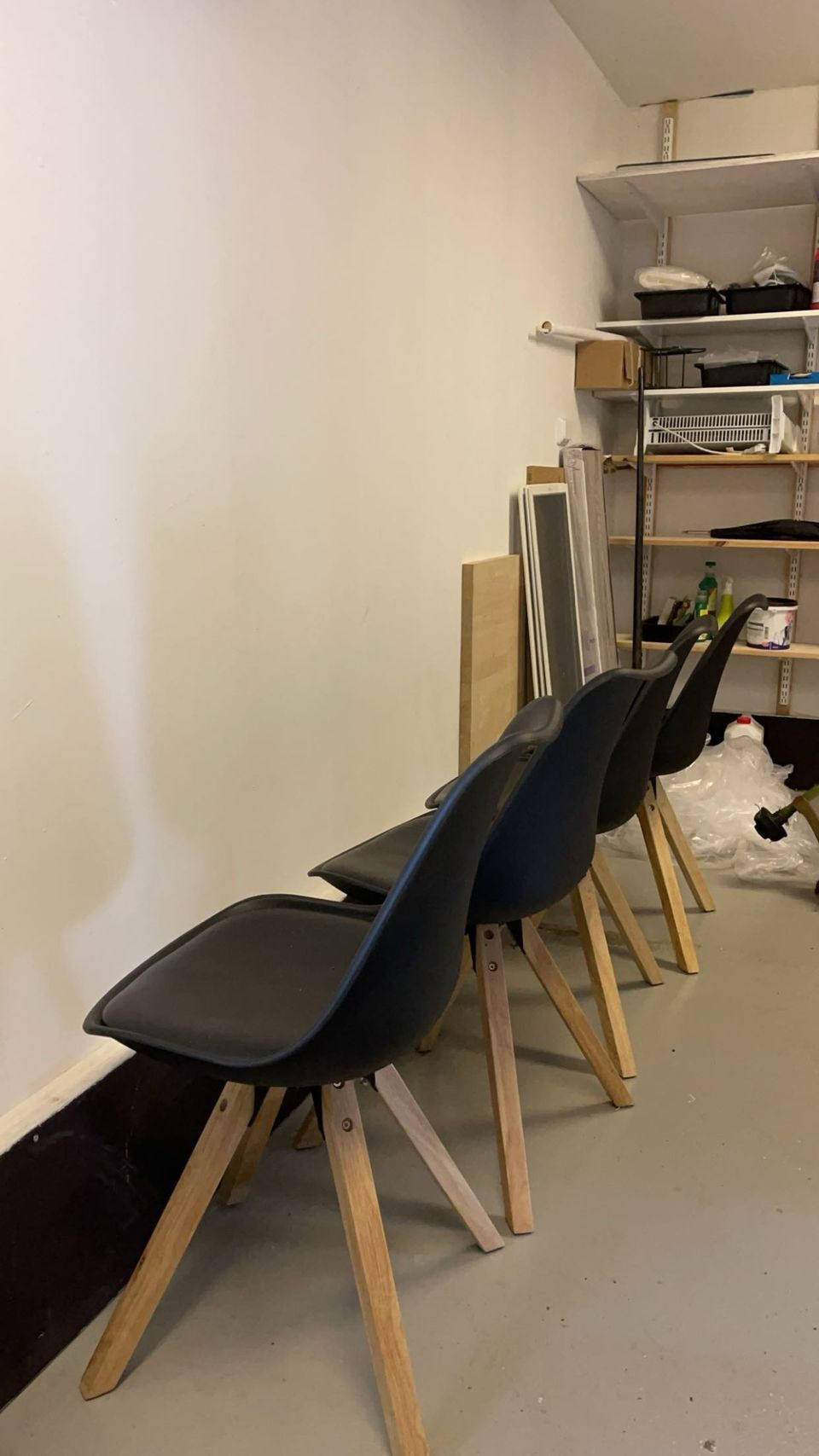 Lasipöytä+tuolit