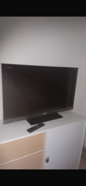 TV sony bravia 40"