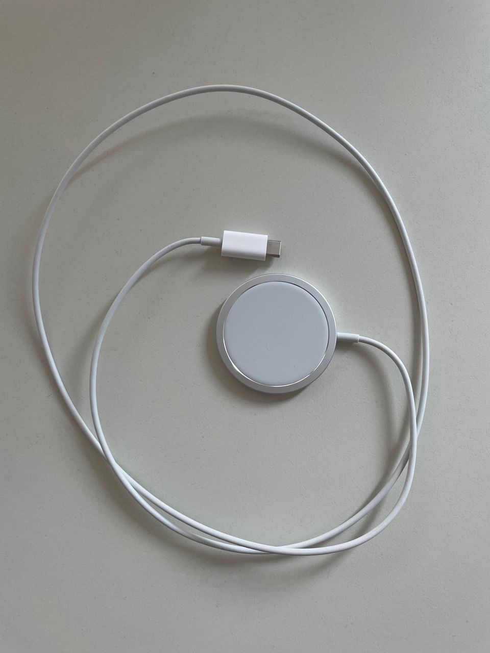 Apple MagSafe-laturi