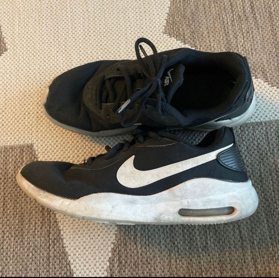 Nike air kengät