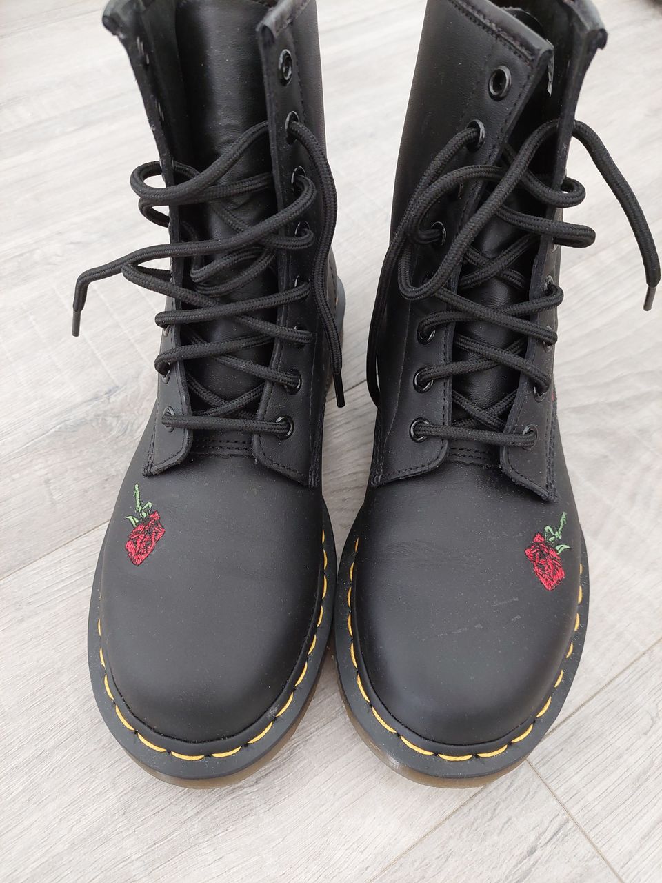 Dr. Martens Roses koko 39