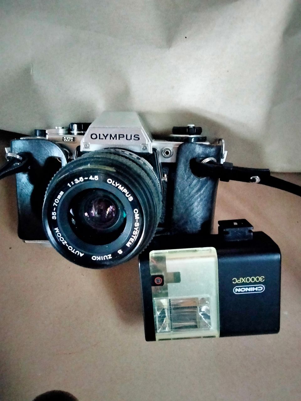 OLYMPUS M10