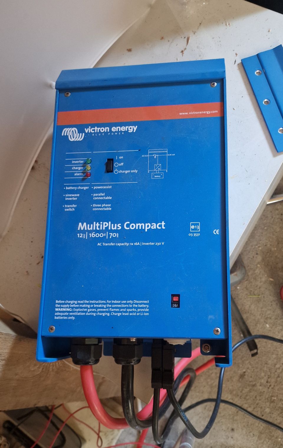 Victron MultiPlus Compact 12/1600/70