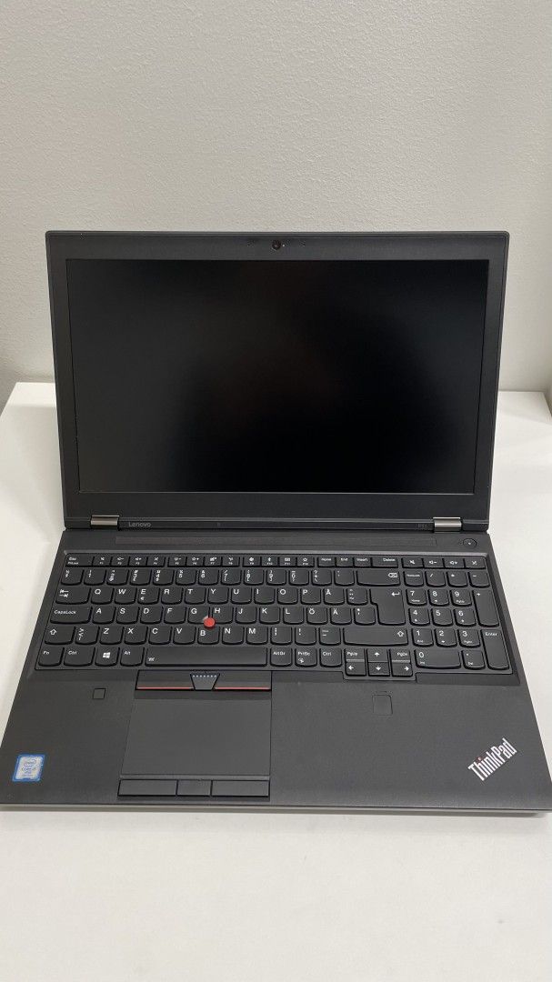 Lenovo ThinkPad P51 15,6" i7/32Gb/256Gb + 256Gb Huippukuntoinen