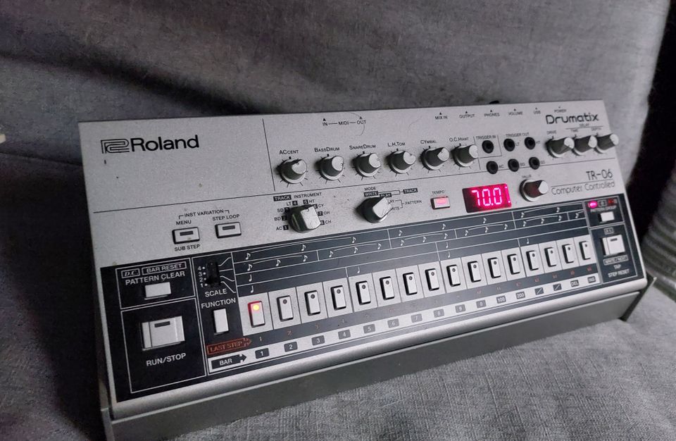 Roland TR-06 Drumatix rumpukone