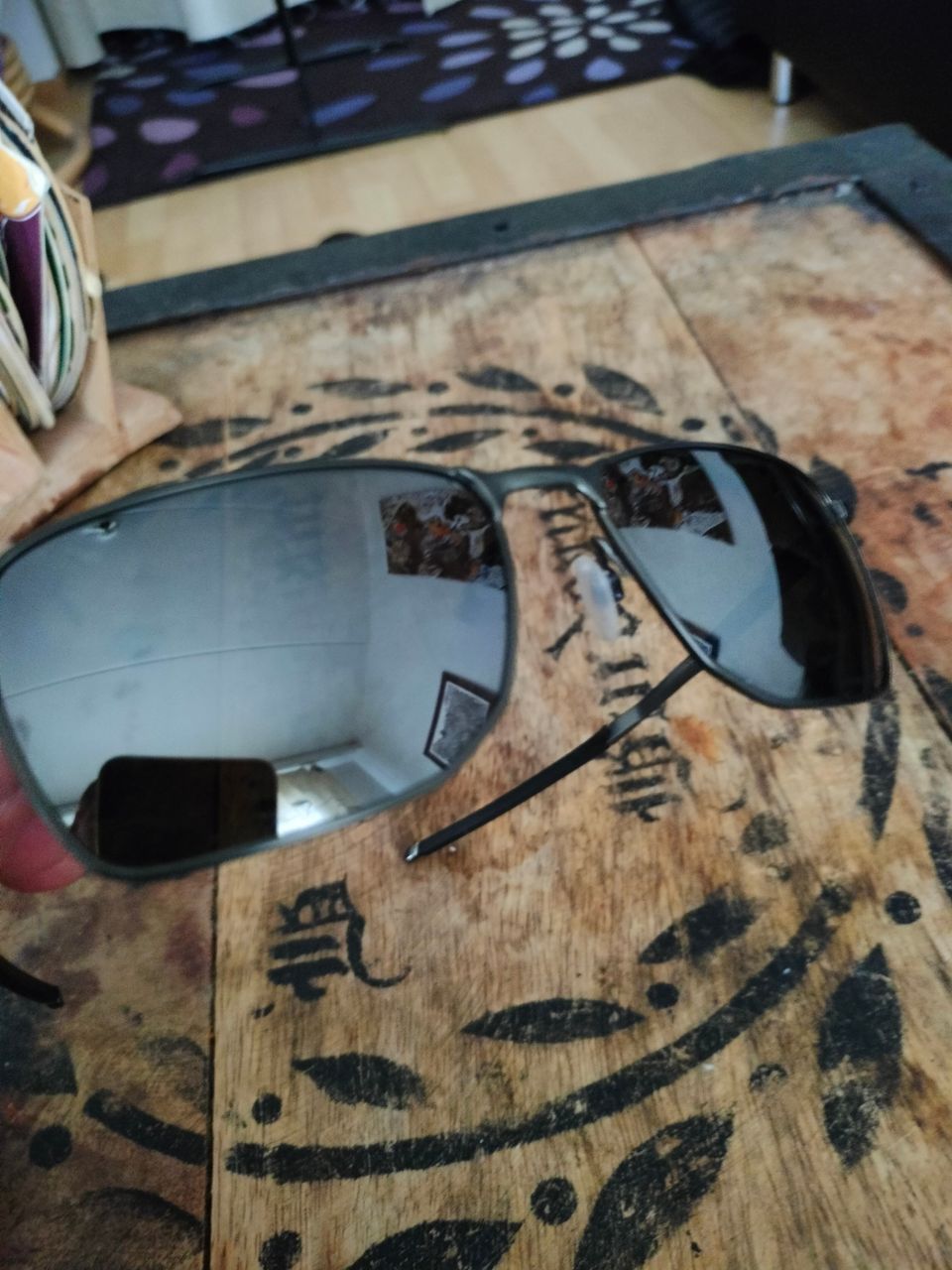 Oakley Ejector