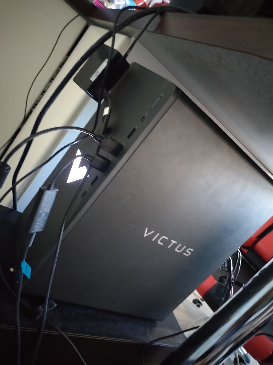 HP Victus 15L