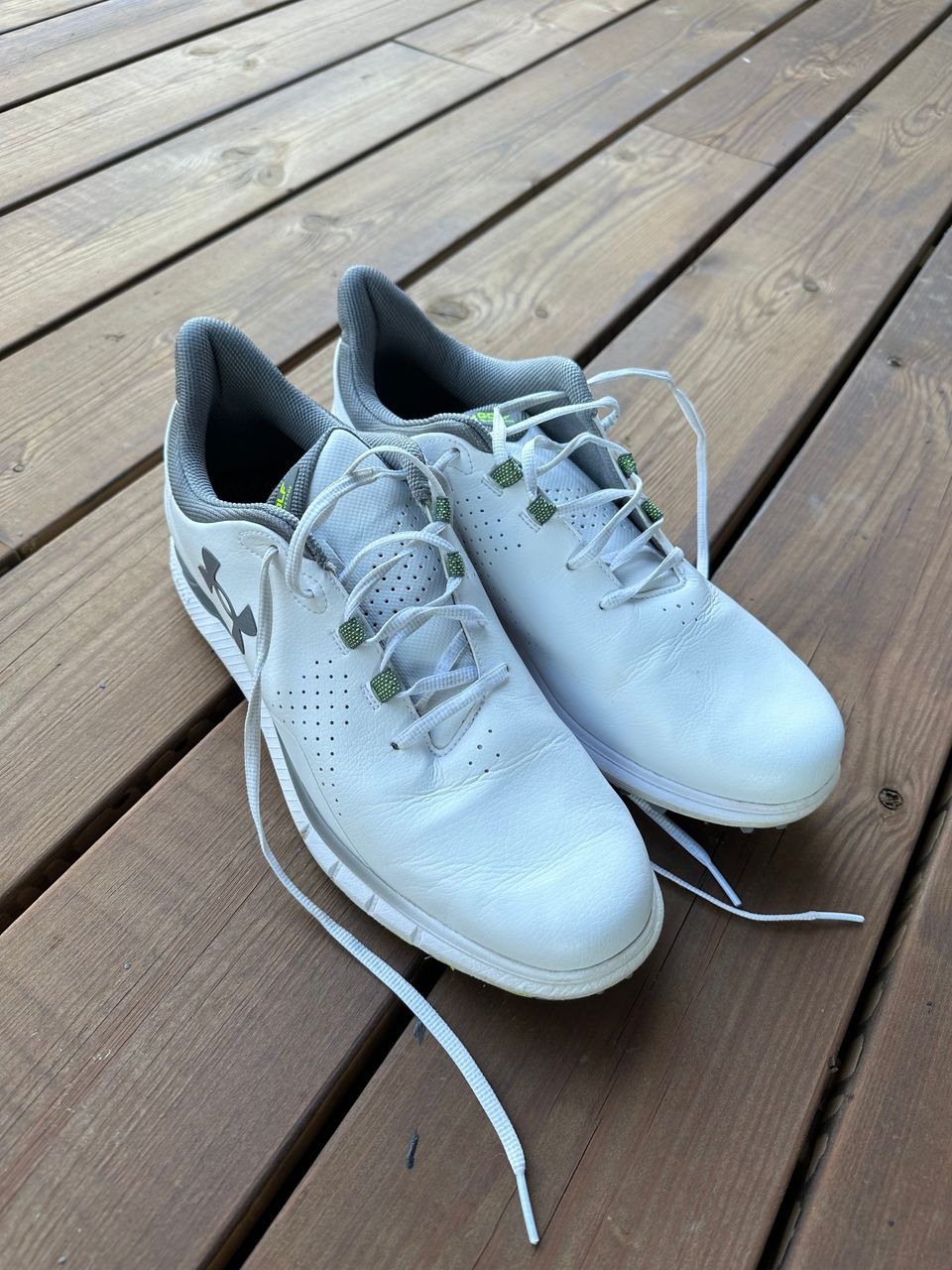 Golfkengät, Under Armor SL Fade