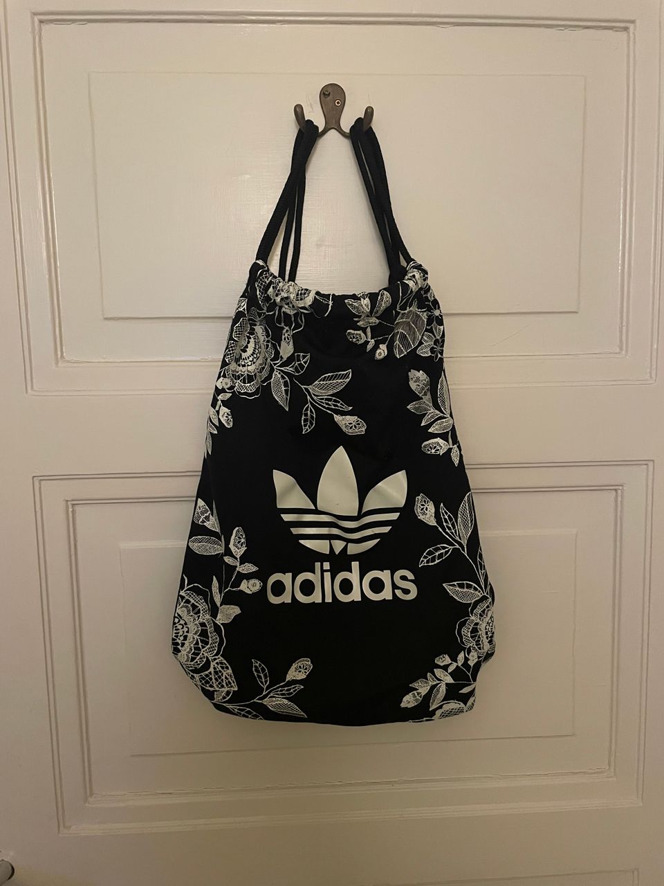 Adidas reppu